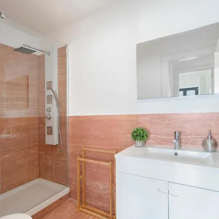 Apartment Warm And Cozy Parquet Flooring In